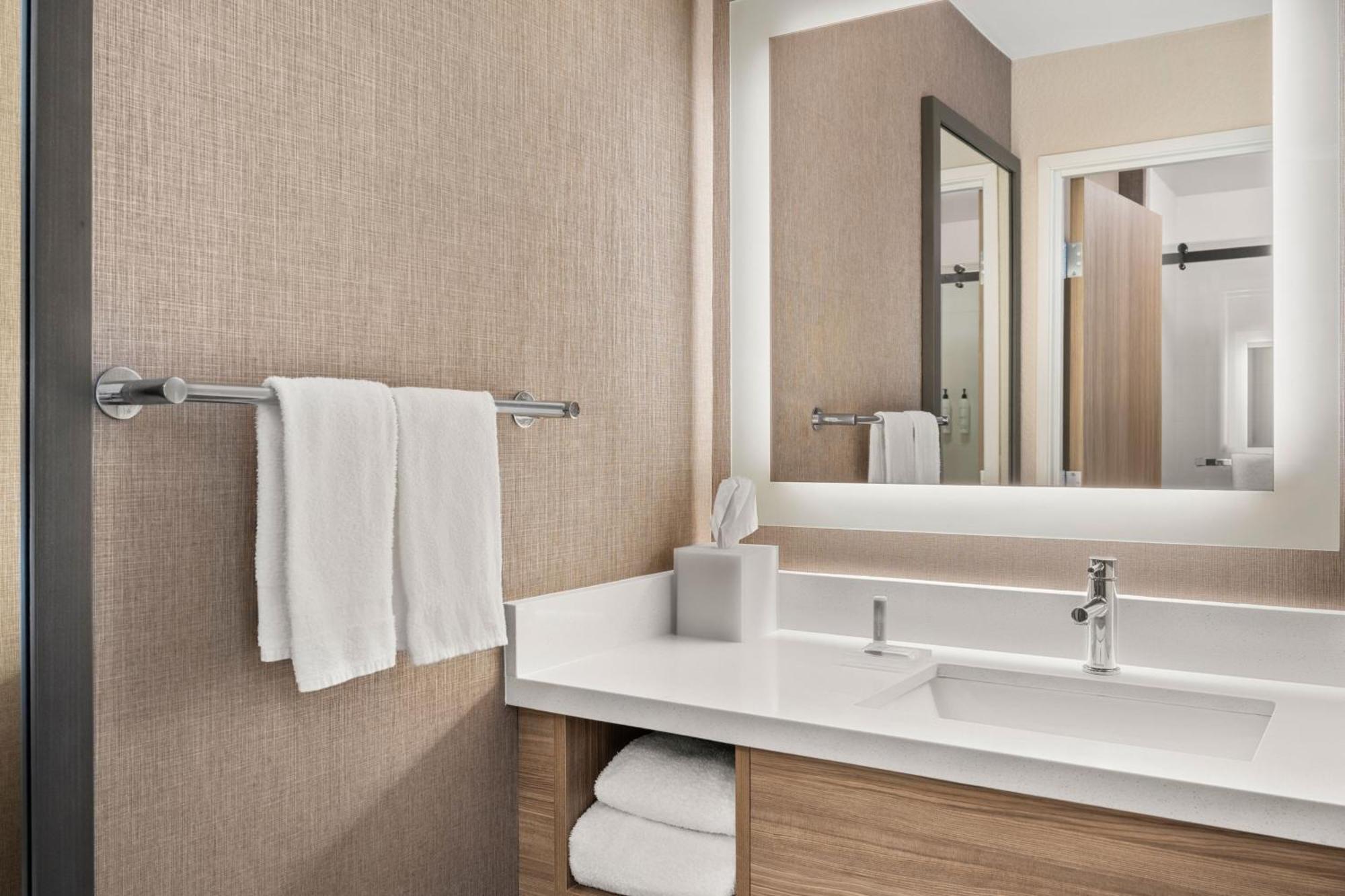 Springhill Suites By Marriott Chicago Bolingbrook Bagian luar foto